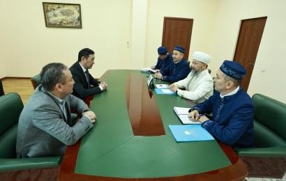 Марат Калижанов Қазақстанның Бас мүфтиі Наурызбай қажы Тағанұлымен кездесті